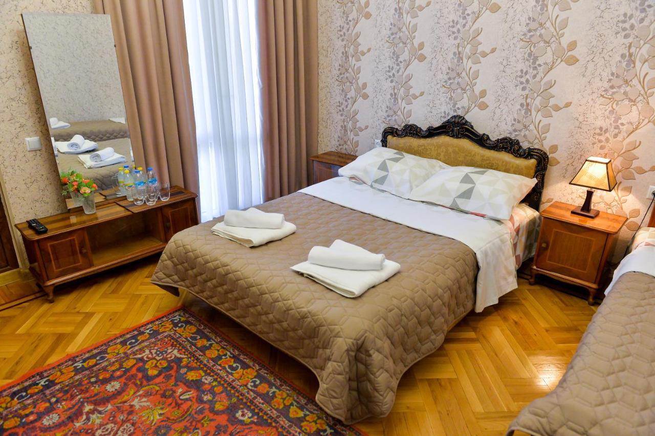 Gold Guest House Κουτάισι Εξωτερικό φωτογραφία
